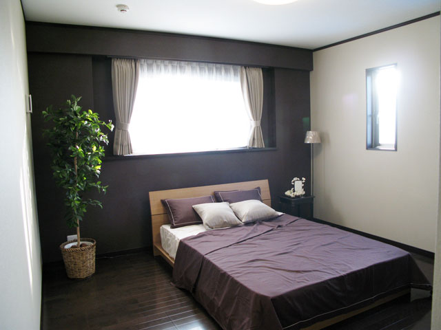 ダークブラウンの床に合うラグ・インテリア選び、カラー配分のポイントボー・デコール オンラインショップ