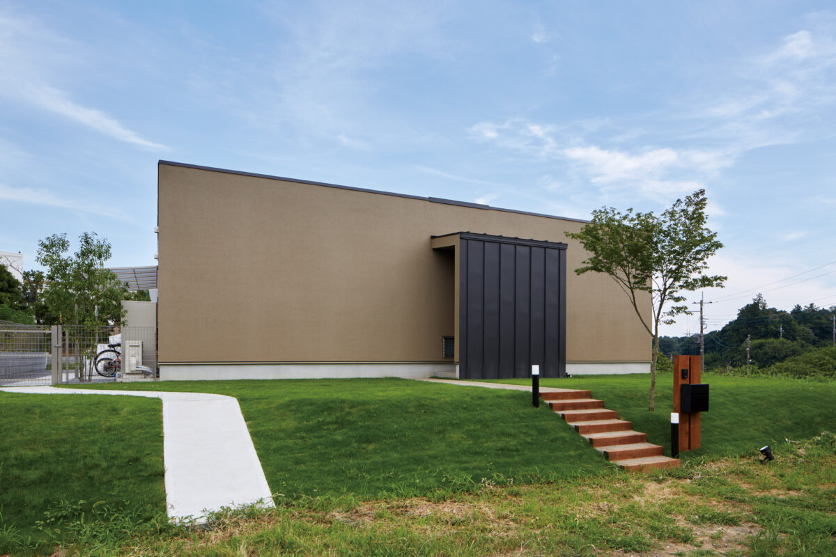 道路から玄関が近いときの外構アイデア6選！目隠しとおしゃれの両立庭ファン