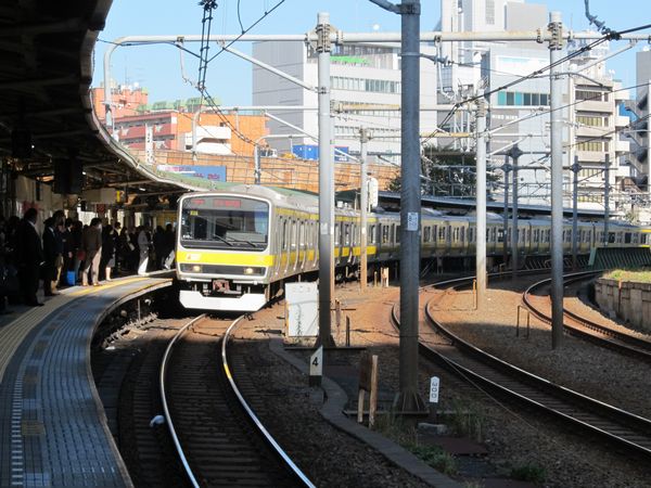 ○東京メトロ東西線・有楽町線・南北線 「飯田橋駅」A1出口から徒歩5分 ○JR総武線 「飯田橋駅