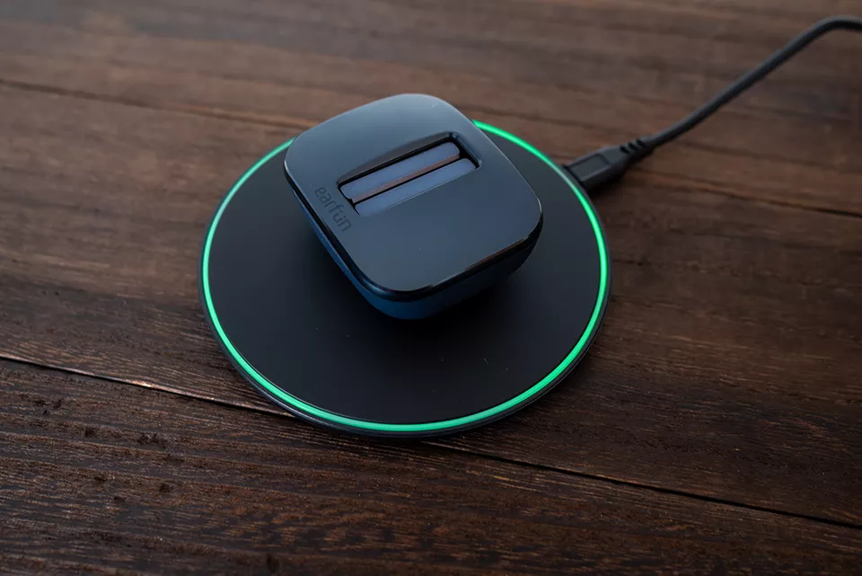 ダイソーで550円で売っている「充電式ワイヤレスマウス」が意外と優秀 平たいボディーは携帯性抜群！：100円ショップのガジェットを試す -ITmedia PC USER