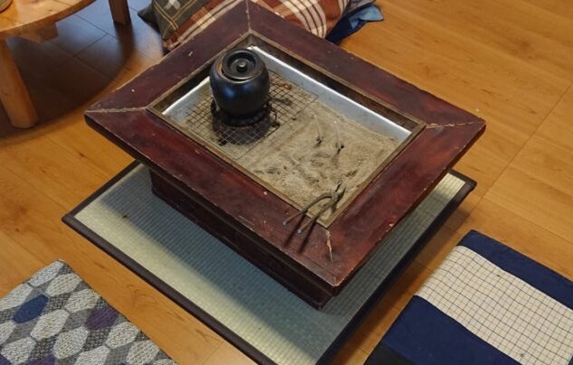 古民家の囲炉裏再生から、新築の 囲炉裏暖炉 に至るまで・大内正伸