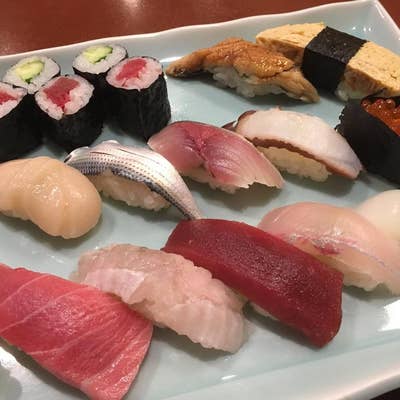 鶴見駅前☆高級寿司🍣寿楽お食事券半額 (ウルトラ) 鶴見の商品券/ギフトカードの中古あげます・譲ります｜ジモティーで不用品の処分