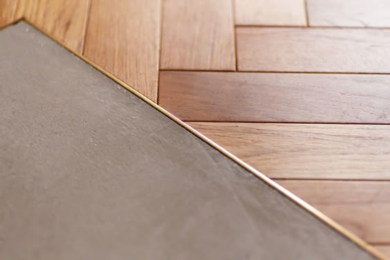 楽天市場 ウッド フロアタイル 見切り材 サイドタイプ 床材 はめ込み式 天然木 DIY ウッドロック フローリング キーノ木 フロア 床 木目おしゃれ リフォーム ブラウン ナチュラル 接着剤不要 タイル 店舗 KINO 天然木見切り材C-F-3 : カーテン・インテリア MOIS