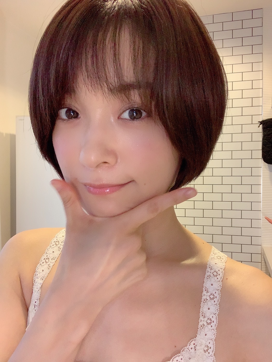 ミスキャンパスがセクシー女優に！ 名門私立大出身の清楚なお嬢様ナゼ！？：じっくり聞いタロウ | テレビ東京・ＢＳテレ東の読んで見て感じるメディア 