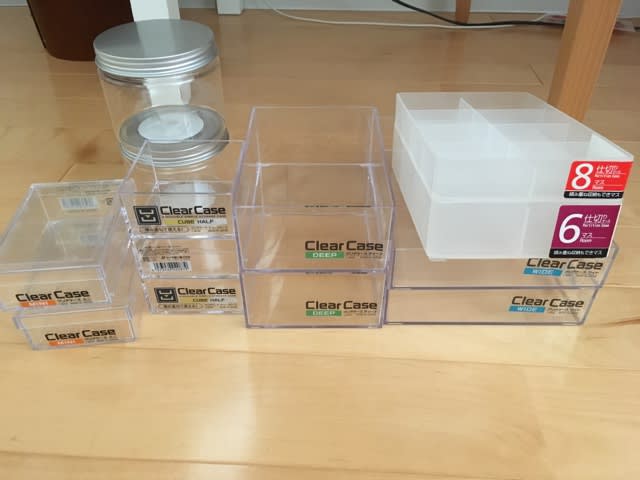 セリア『デスク仕切りスタンド』がけっこう便利！ ５つの活用術に「感動」「すぐれもの」 – grapeグレイプ