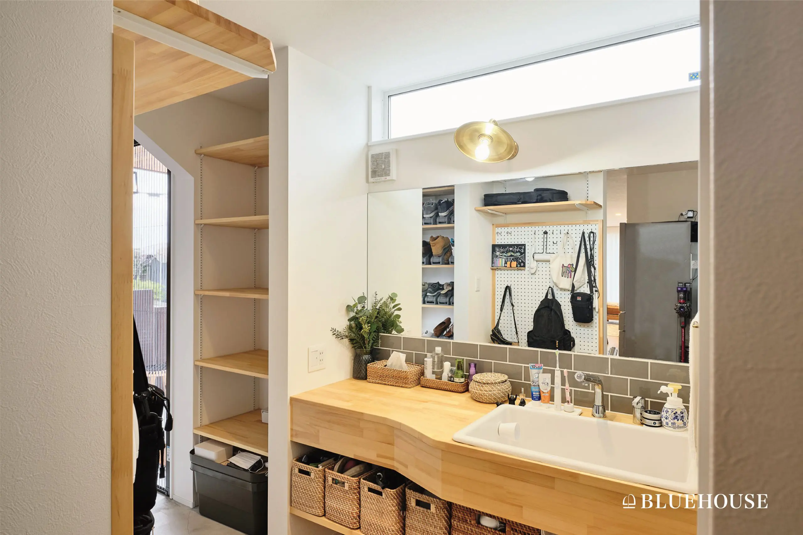 洗面台をおしゃれにするコツとは？基礎知識から実例まで解説！ QUMA クーマリノベーション・リフォーム