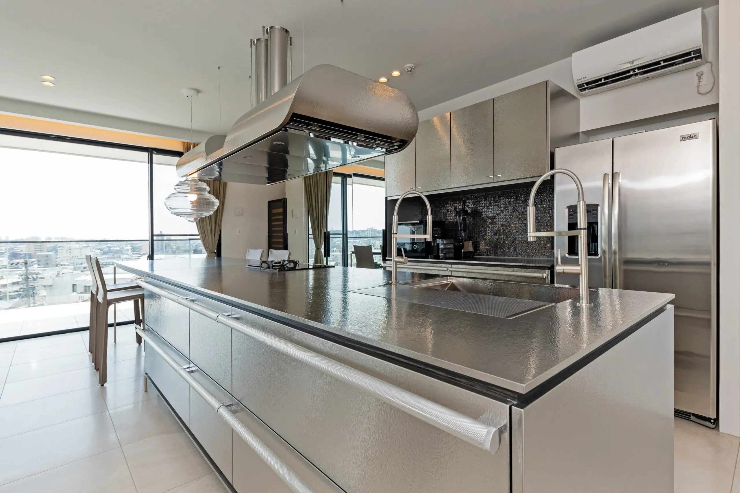 キッチンの形と配置のアイデア集 – リノベーションコラム - 大阪・神戸・沖縄のリノベーション設計施工 アートアンドクラフト