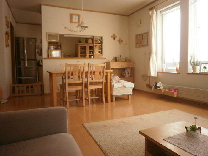 狭いリビングでもスッキリ！リビング収納のアイデアニトリネット 公式家具・インテリア通販