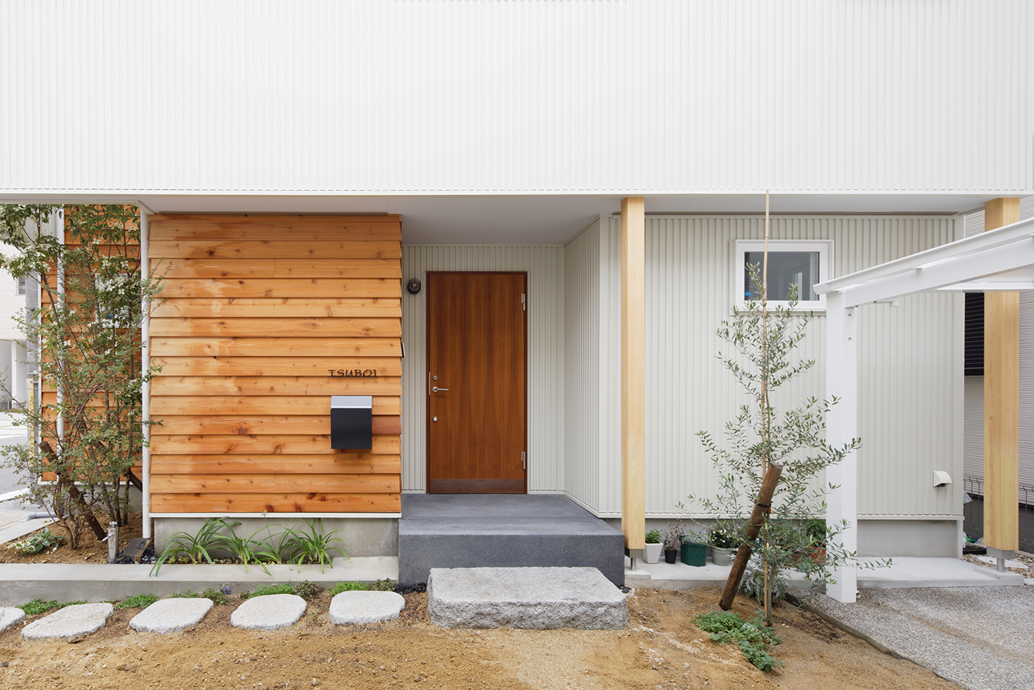 実例紹介 中庭のある家のメリット、デメリットと失敗談で学ぶ