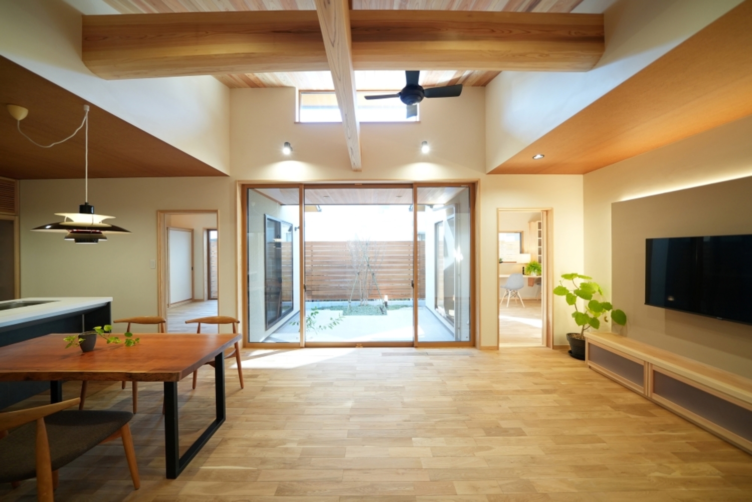 平屋のおしゃれな建築実例33選。デザイン・スタイル別に紹介します！家づくりマガジン東海４県No.1ビルダー・クラシスホーム