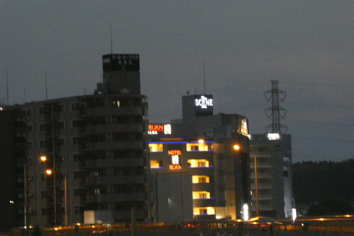 小田原のラブホは、大通りと山の間にさりげなく集まる ～ラブホ街（オトナの街）を歩く～ –