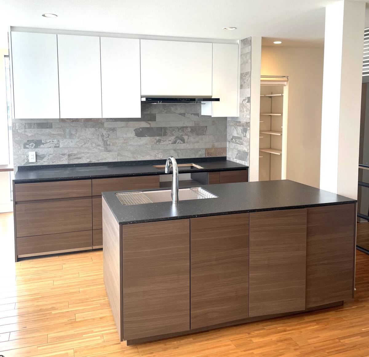 キッチンPanasonic×NAGOYA MOSAIC-TILE