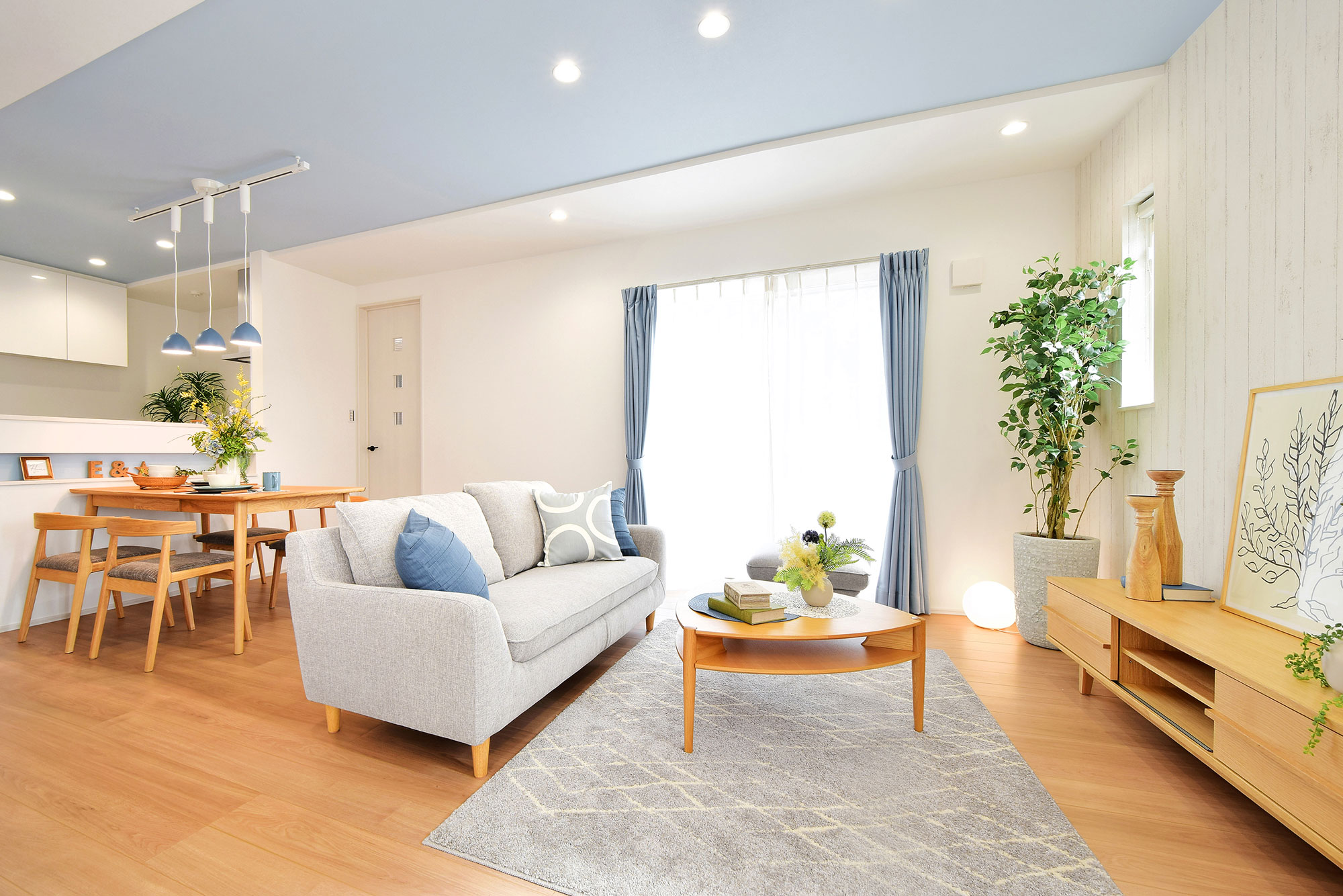 おしゃれな家の実例集！おしゃれな家にするポイントや注意点も解説！iyomemo いよめも