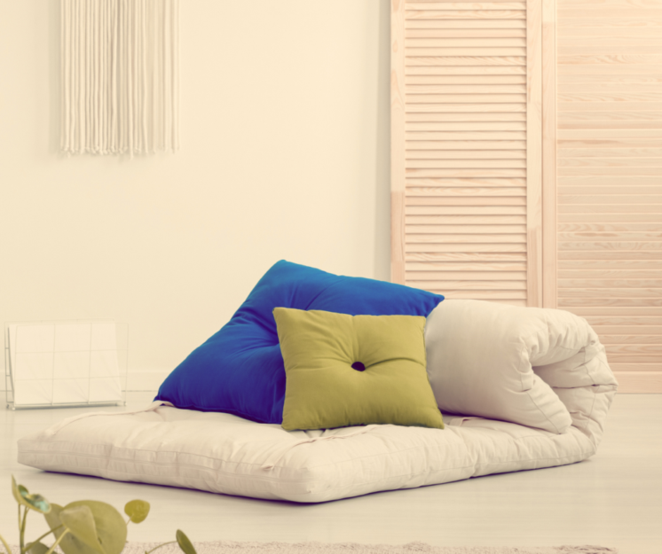 セミダブルベッドに二人で寝るのは狭い？おすすめのサイズや商品を紹介 - VENUSBED LIBRARY