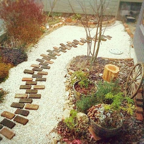 庭 砂利 おしゃれ