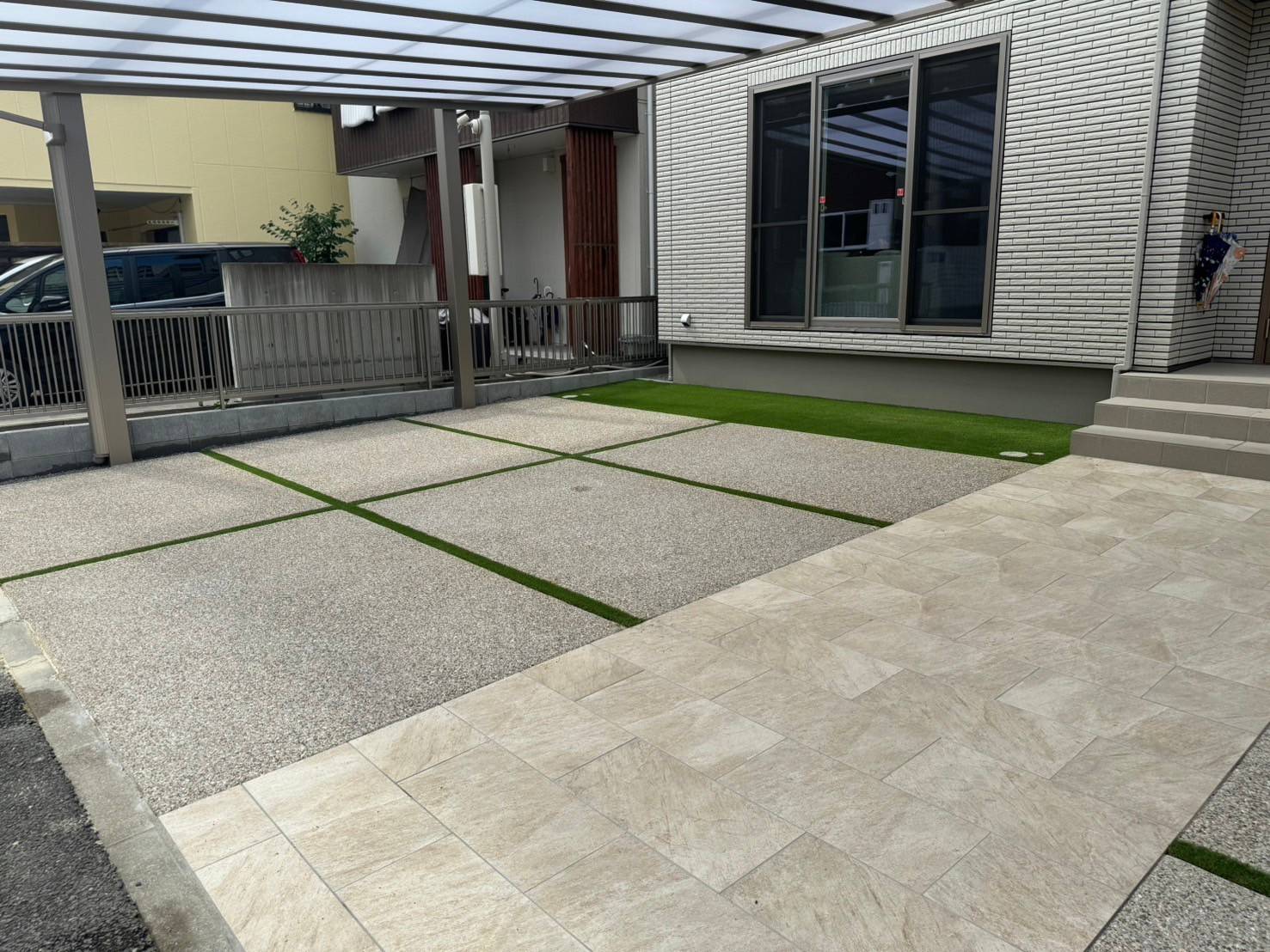 たのしい駐車場 外構株式会社アスヲ