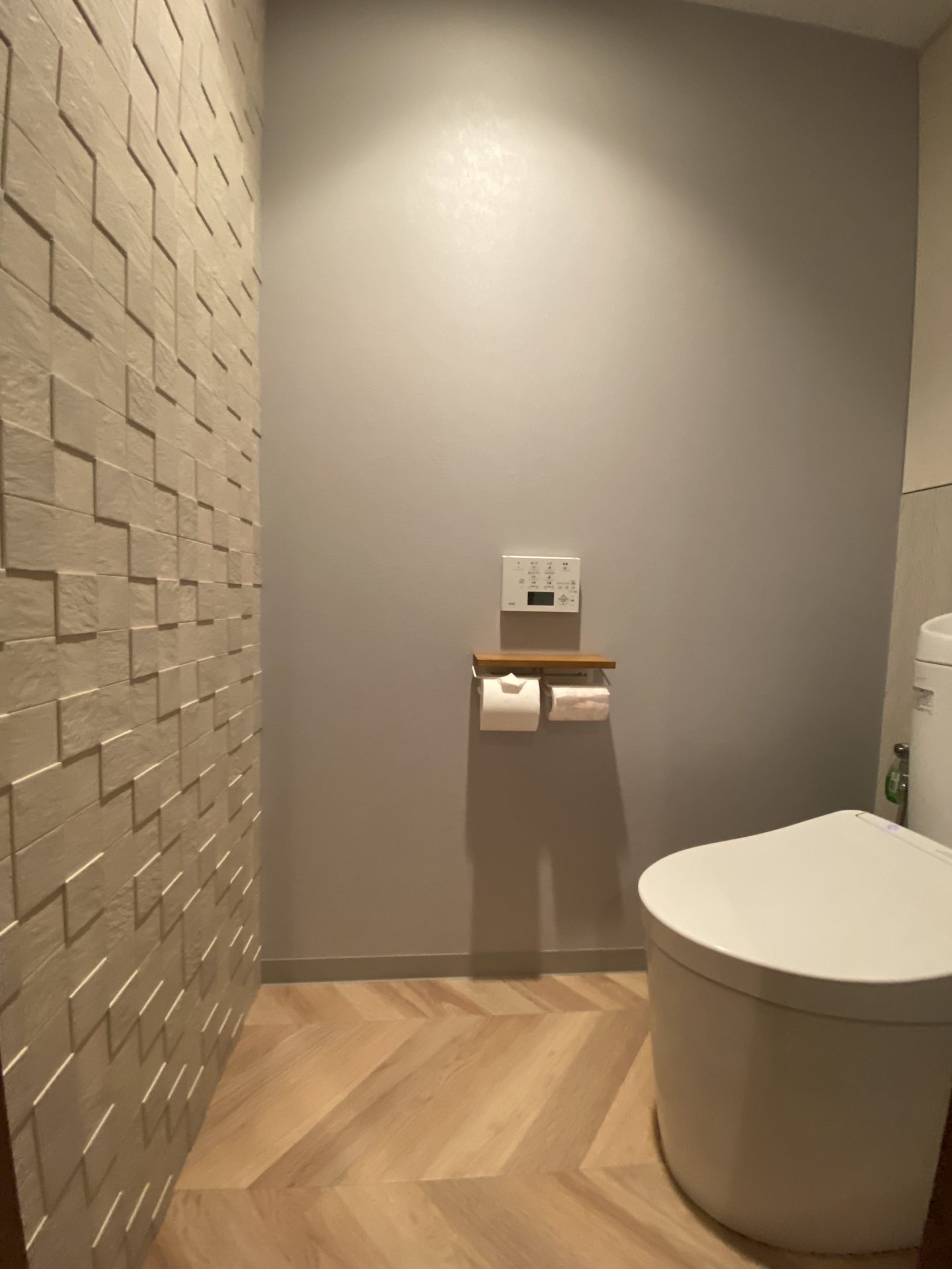 八尾市でカフェテイストにトイレリフォーム