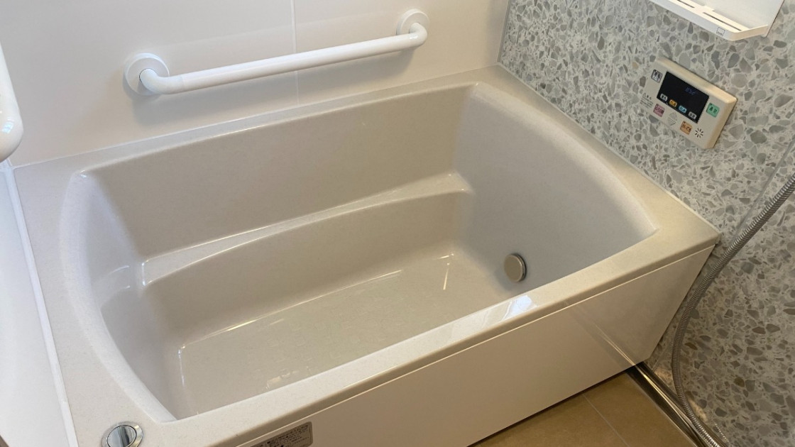 お風呂の蓋を浮かせて収納！速乾と防カビの効果を解説