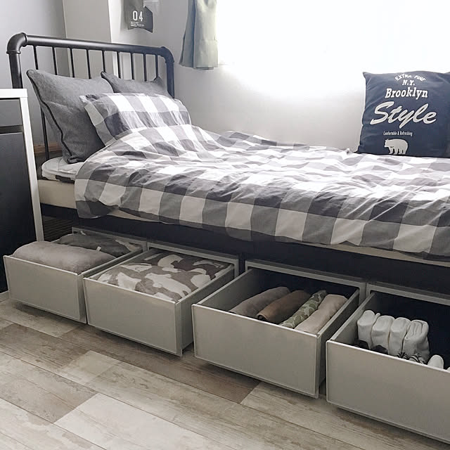 ベッド下収納 キャスター付き 収納ボックス 折りたたみ 高さ16cm ベッドした収納ケース 引き出し 床下収納 大容量 薄型 ベッド下収納ケース 衣類小物 服 漫画本 大きい ベッド下収納ボックス 長方形 ベッド下収納 かご ベッド下収納はよくない？収納アイデアとデメリット