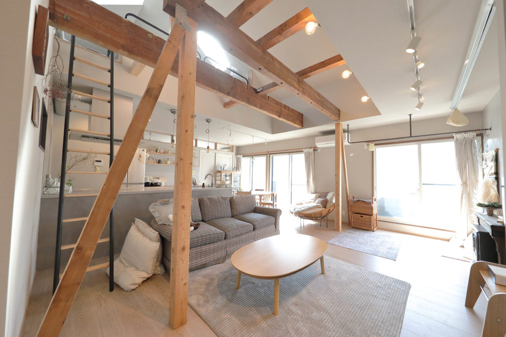 昭和の家をおしゃれにする方法レトロな雰囲気をいかした部屋の作り方、インテリアの選び方など解説コラムナジャム リゾートスタイルリノベーション