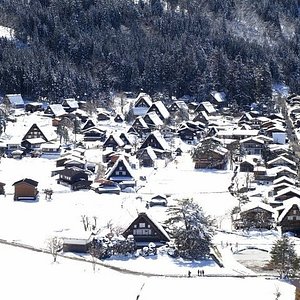 松山市駅のガールズバー(ガルバ)一覧