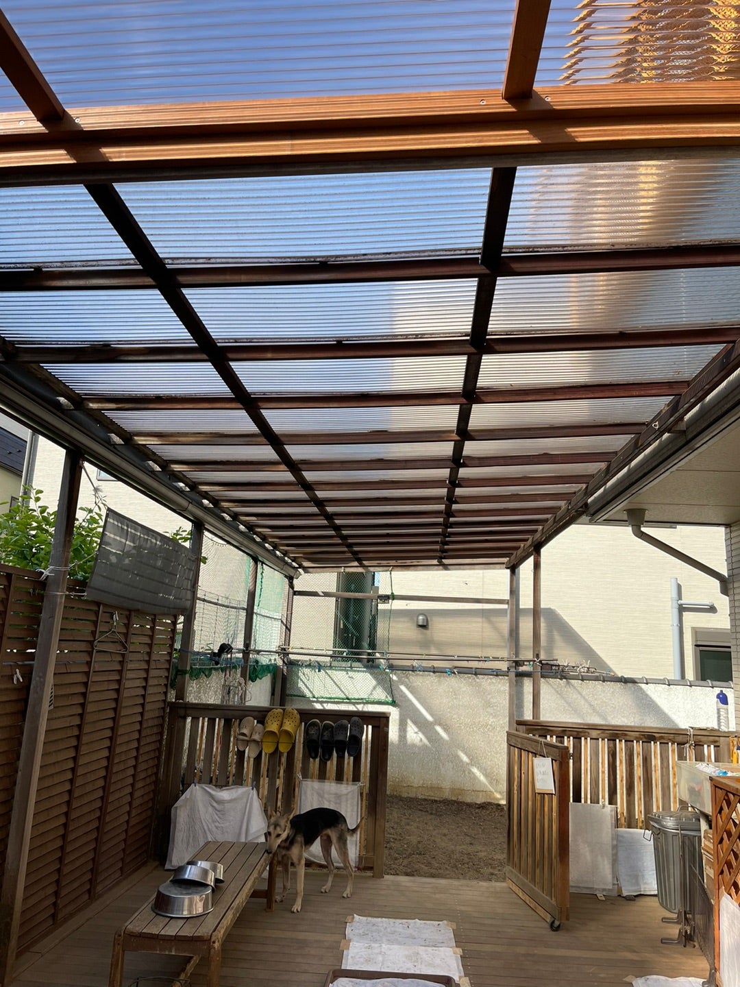 家族と過ごす空間を広げよう。ウッドデッキを使いこなす7つのポイント重量木骨の家