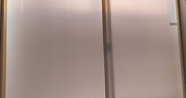 断熱と結露防止に！ プラダンで作る簡単二重窓 – ELECTRIC DOC