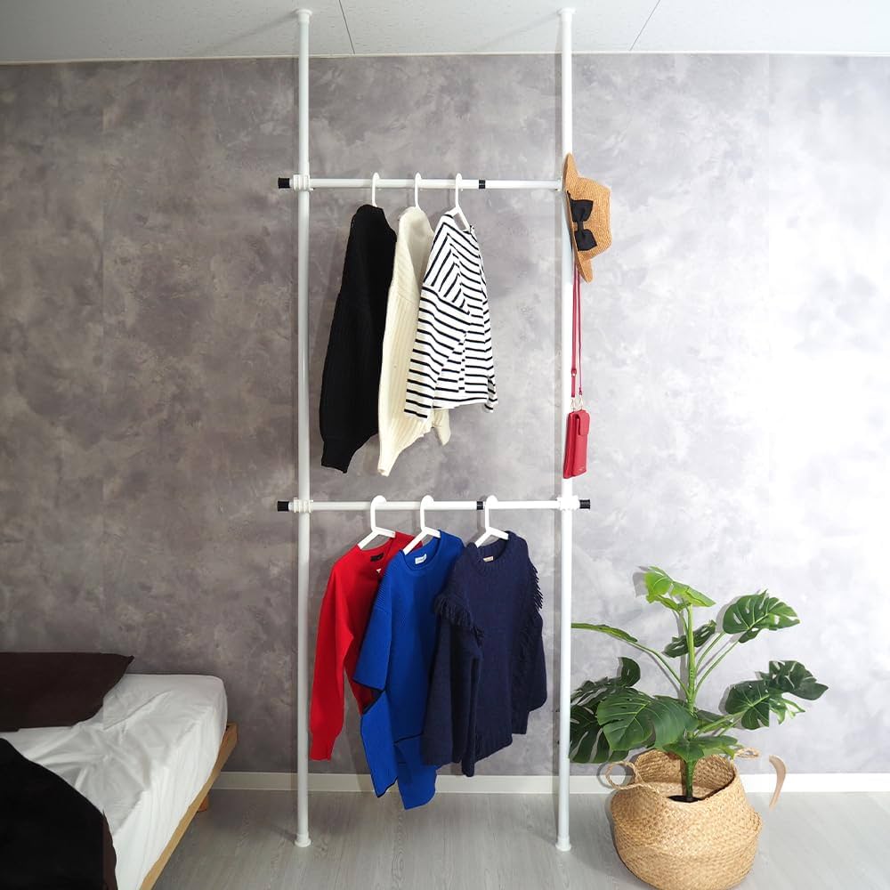 3000円以上で20％OFF♪17日 天井突っ張り式 ハンガーラック 2段 伸縮 最大幅120cm つっぱりラック 壁面収納 収納ラック つっぱり棚シェルフ つっぱり 頑丈 幅伸縮式 楽天市場 ＼日本初登場 棚付きハンガーラック 2段 天井突っ張り式 スリム 収納棚付き 幅70-120 高