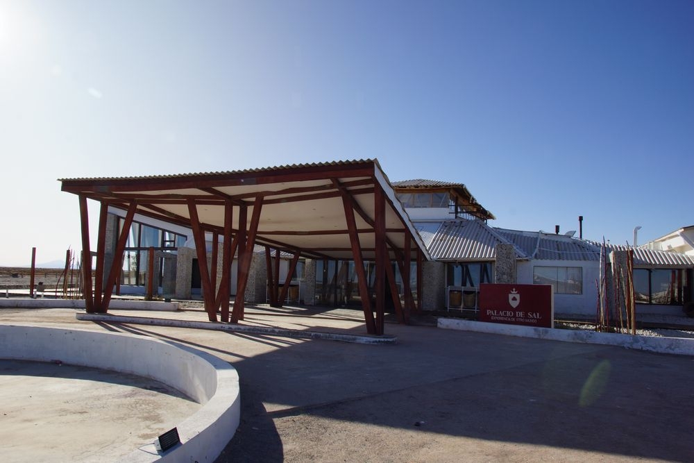 家の色が変わっていくすり鉢状の街、ラパス朝日新聞デジタルマガジン＆ and