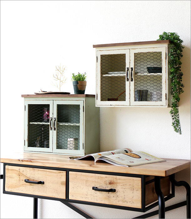 イギリス アンティーク オールドパイン ウォールシェルフ 壁掛け棚 ラック 収納家具 古い木肌が素敵な飾り棚 Y-941