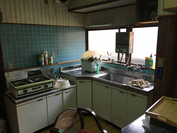 戸建 広くなったリビングと、猫たちの遊ぶキャットウォークと旧三福不動産小田原市にある不動産＆リノベーションの会社