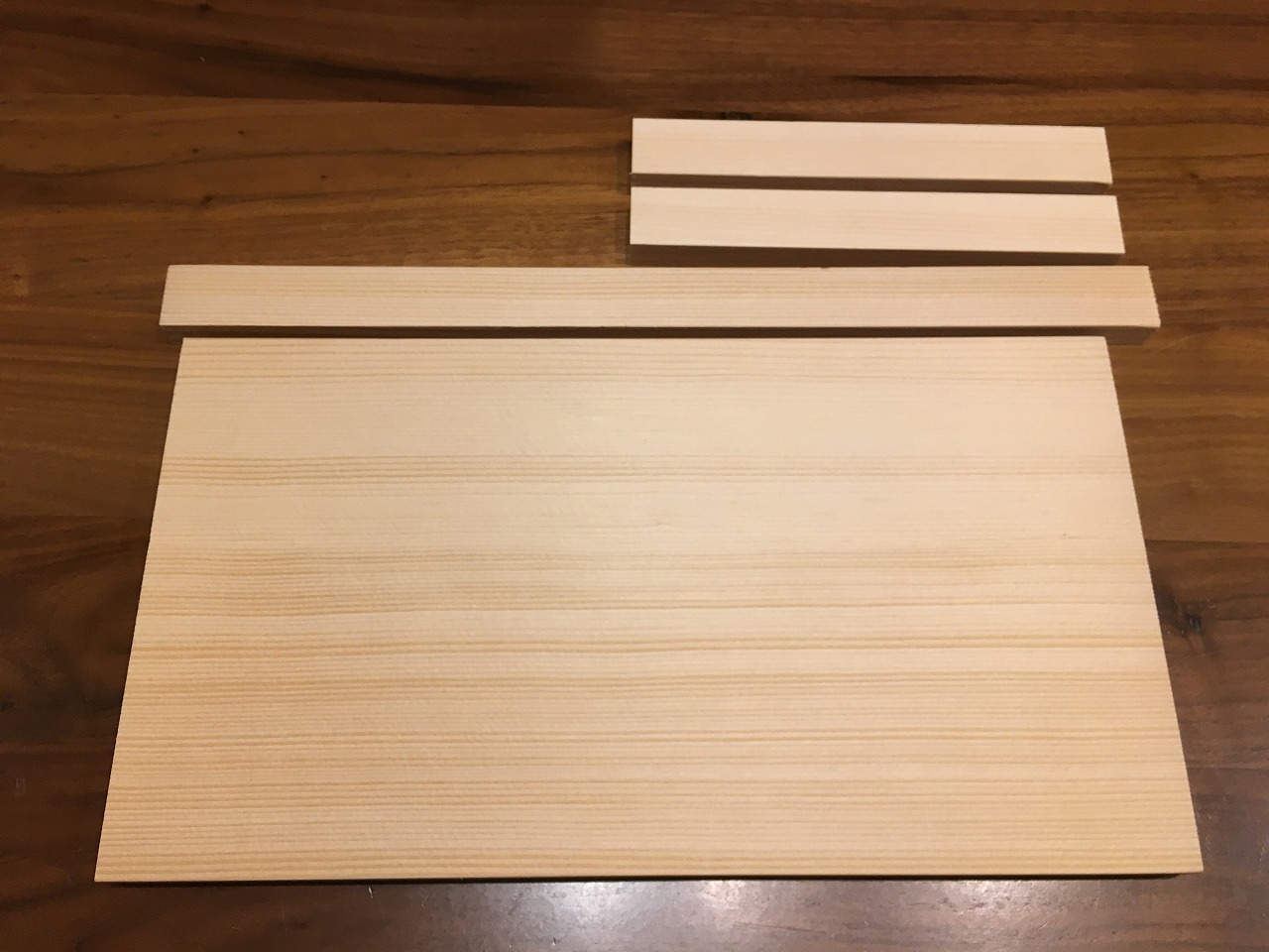 JUNPAPA WORLD段ボールで神棚を作る