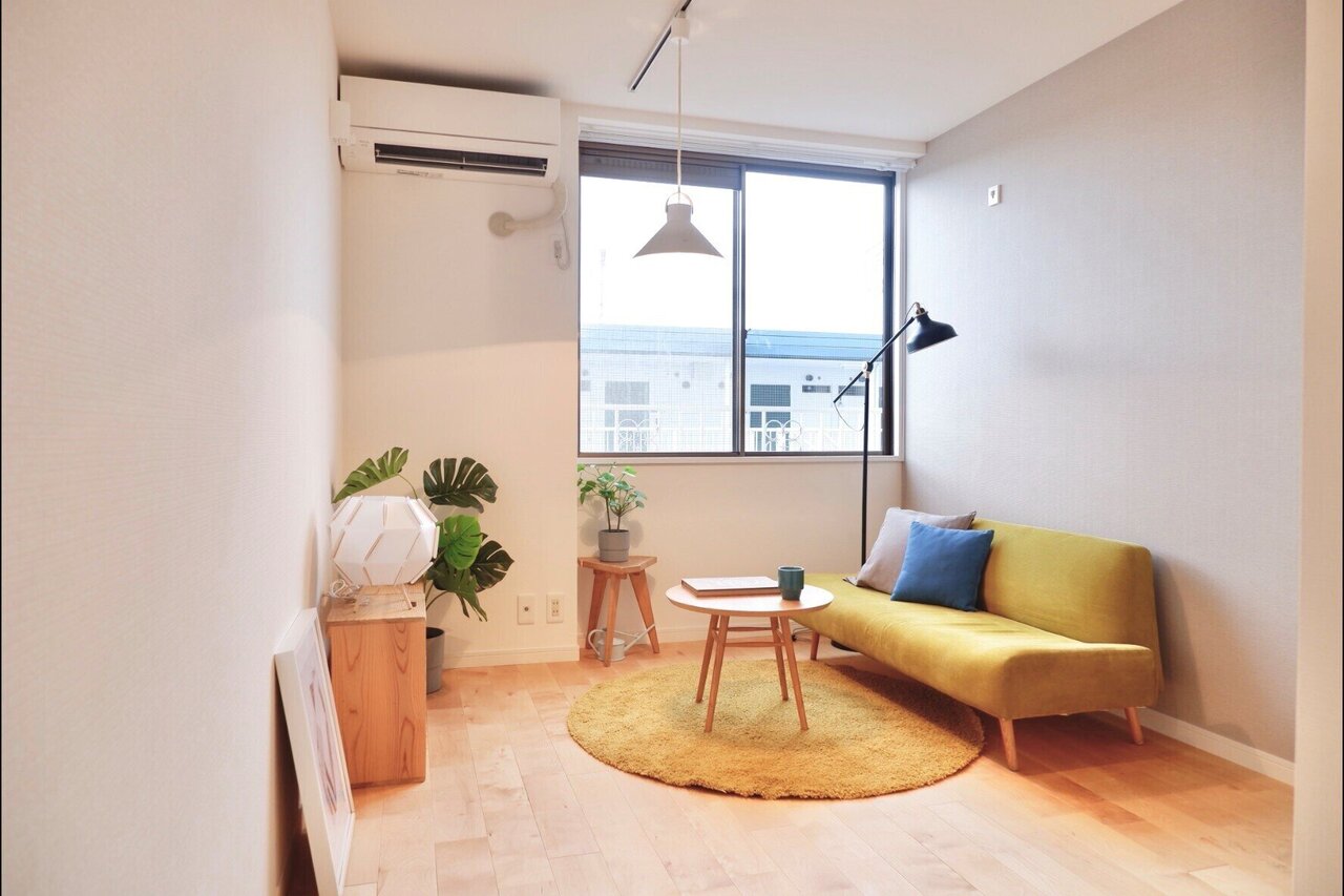 ベランダにサンルームをDIYしたら素敵な空間が完成した