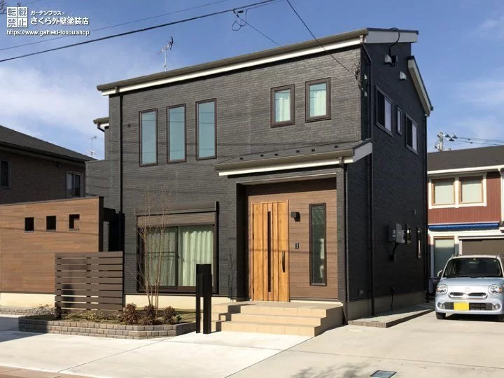 和モダンのおしゃれな平屋外観の実例集と内装や外構のポイント注文住宅ブルーハウスデザイン・性能・リゾートライフ、愛知、名古屋、豊橋、豊川、岐阜ならお任せください