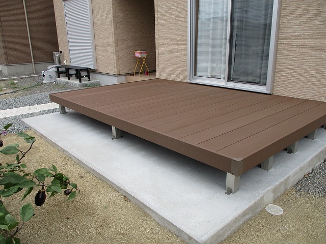 ウッドデッキの施工例一覧 土間コンクリートウッドデッキならエクスショップ