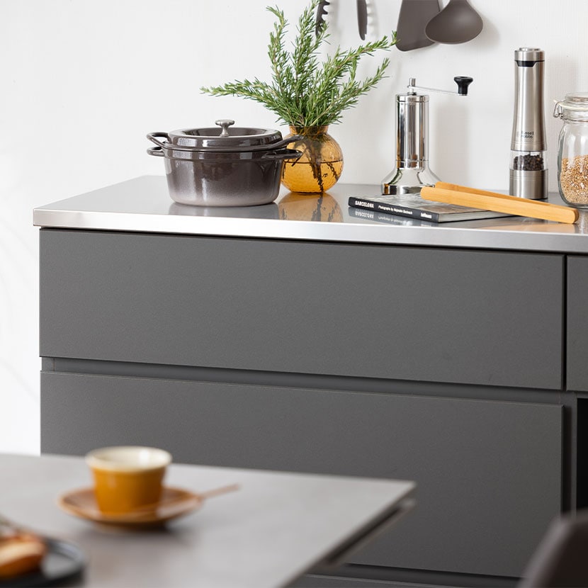 キッチンカウンター 北欧風 ステンレス天板 オーク材 幅120cmカップボード キッチン収納 キッチン 食器 収納 日本製 完成品 カウンター キッチンボードキッチンキャビネット ステンレストップ レンジ台 おしゃれ以上送料無料