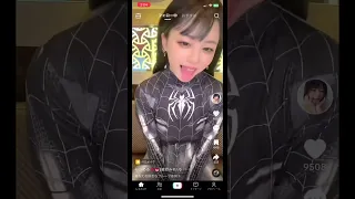 動画あり】女の ”TikTokダンス” と ”セックス中”