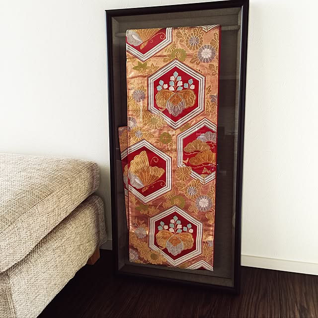 着物に第二の人生を！外国人による日本のSDGs “着物をアートパネルにし再生するプロジェクト” 2023年1月20日までクラウドファンディングを実施bonobo LLC.のプレスリリース