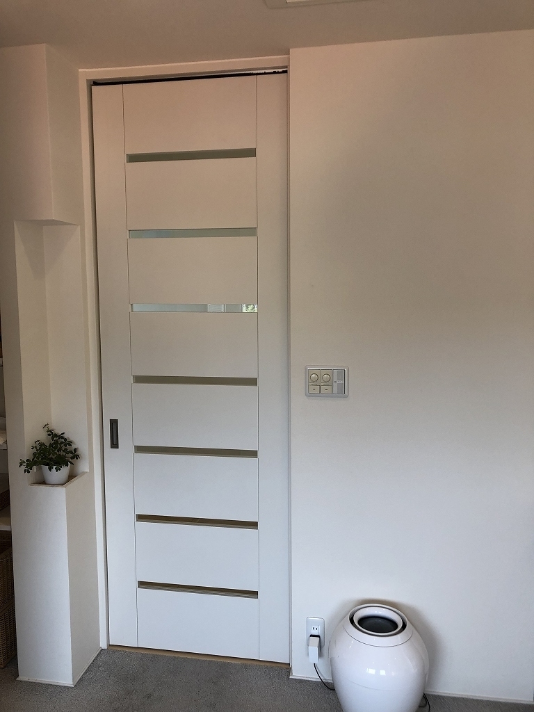 引き戸を効果的に使って、お部屋をもっと広く使う工夫平家工房みとも