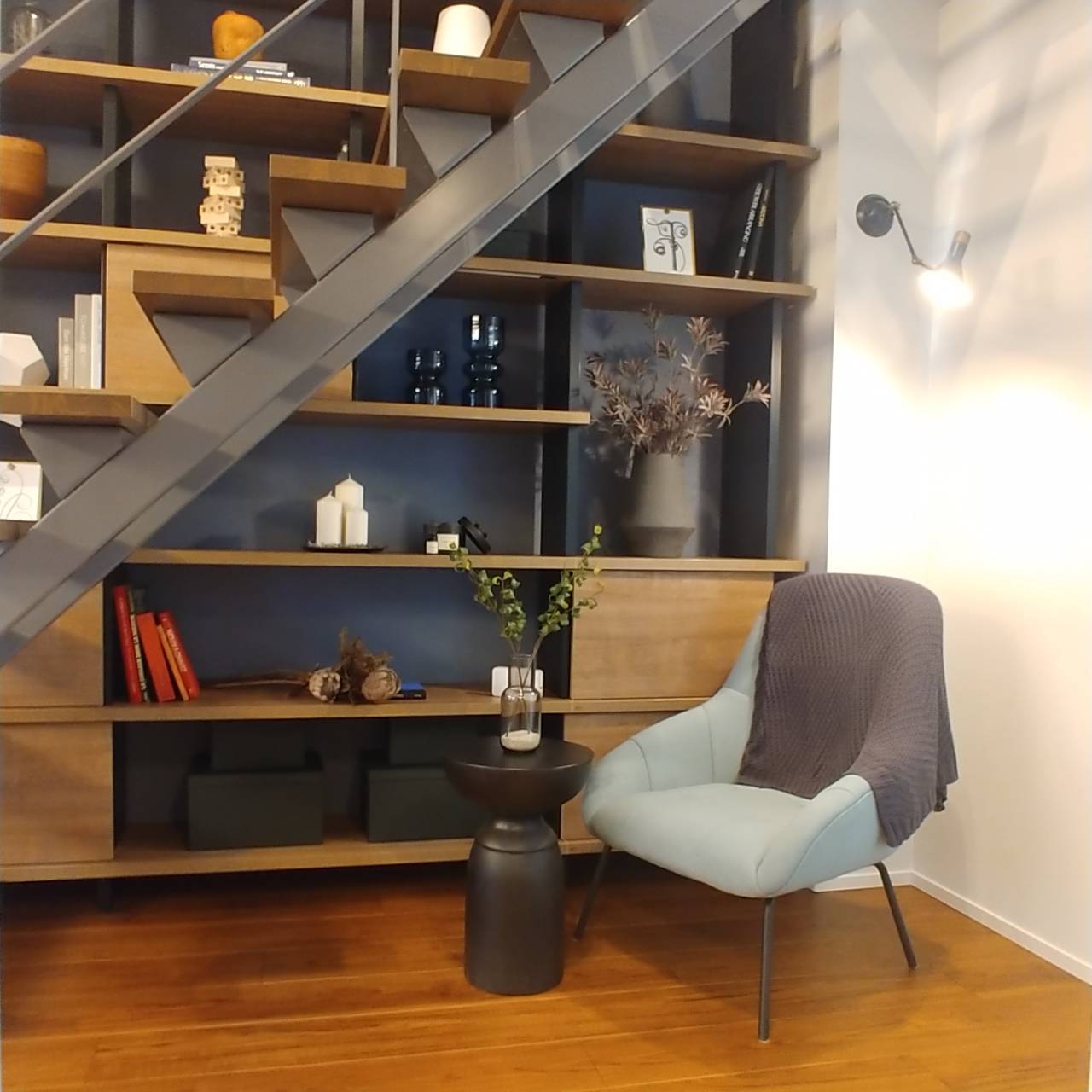 スケルトン階段はおしゃれに見える！けど危ない？採用前に確認したいこと - メタ住宅展示場