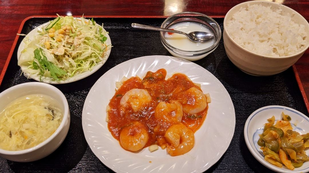 餃子酒場【良記】東京 竹ノ塚のラーメン中華居酒屋のランチ・せんべろ・Go To