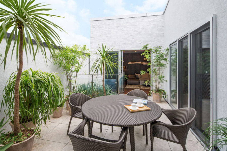 2階の使ってなかったインナーバルコニー, ずっと部屋にしたいなぁと思ってて, 業者に見積もり出してもらったら, ものすごい金額に、、、、,なので全部DIYでやっちゃいました🩷,全部旦那 , めちゃくちゃ可愛いくなって大満足🥹, .,diy子供部屋 インナーバルコニー,インナーバルコニーdiyこどものいる暮らし ,子供部屋diykidsroom