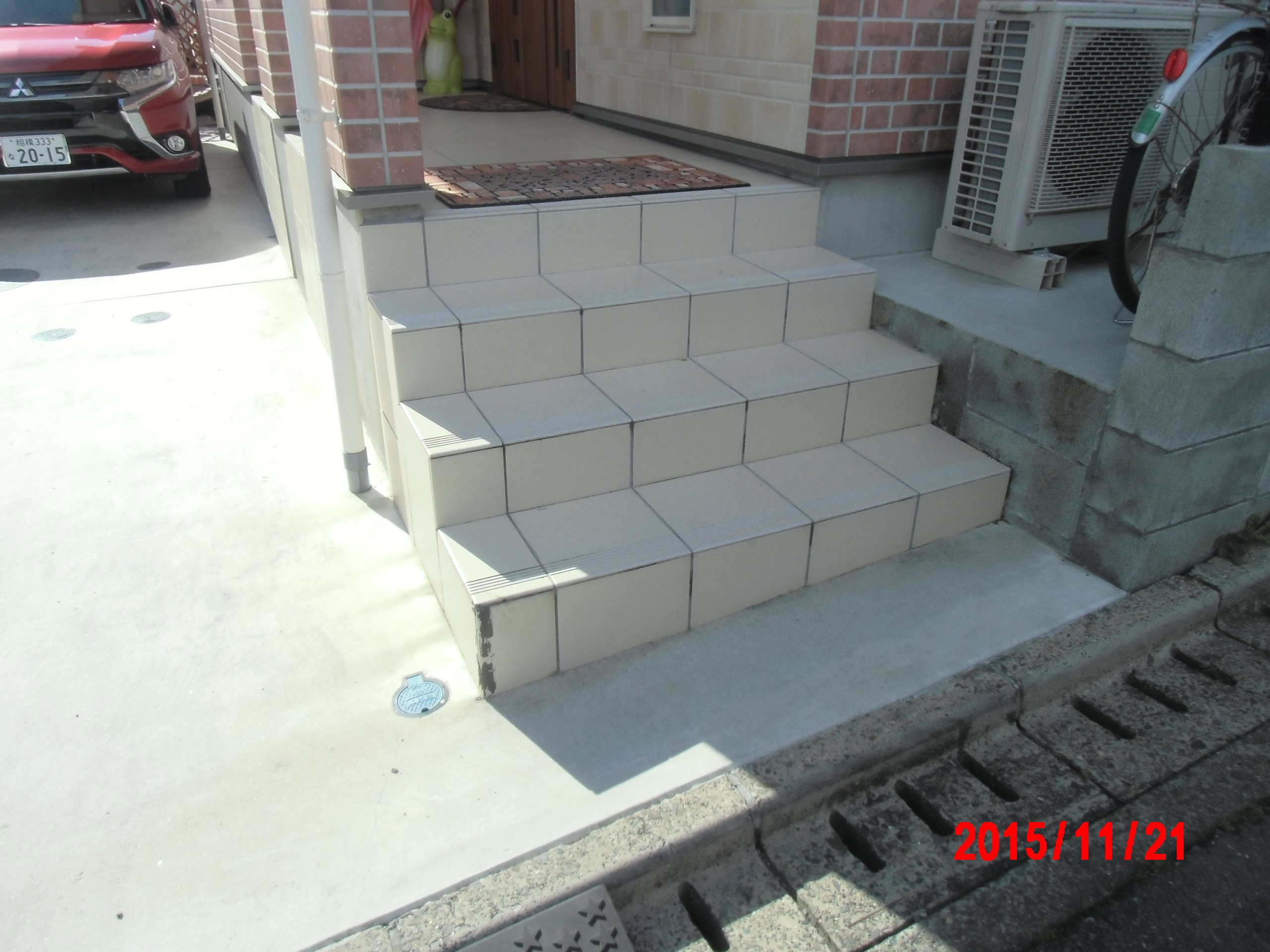 玄関前の階段はどうする？設置のポイントを解説！KATZDEN