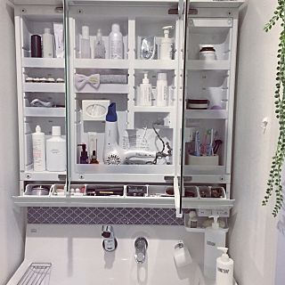 鏡裏収納は使いにくい？メリット・デメリット、我が家の場合。│COZY ＆ CHIC