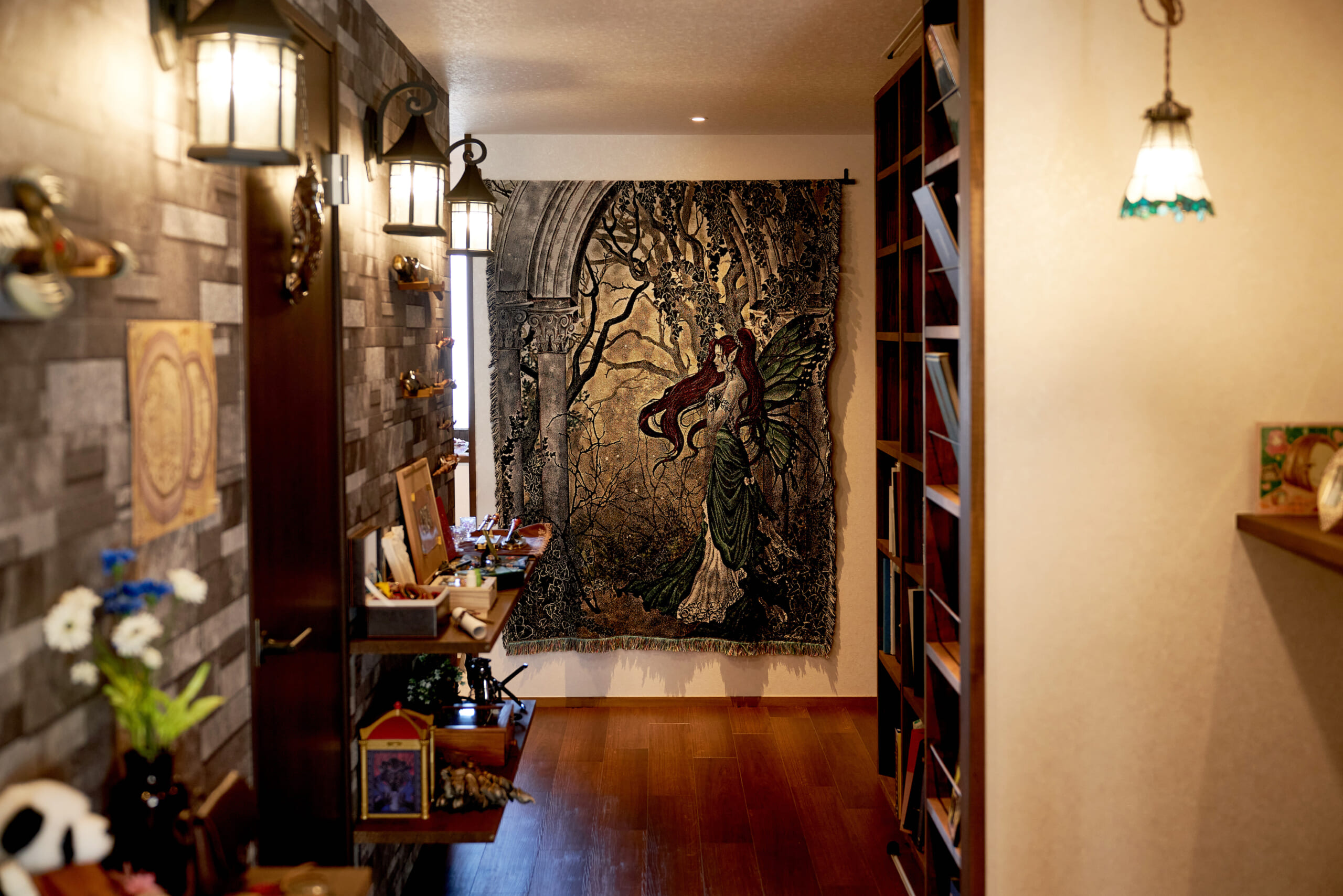 壁と部屋の中央に石棺に象形文字とファンタジー風のインテリアの 3 D コンピュータ ・ グラフィックスの写真素材・画像素材 Image 51318168