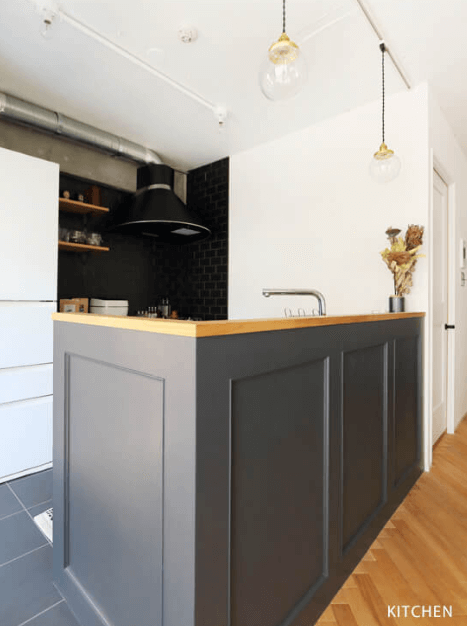 ホームセンターで揃う！ モールディングを使って腰壁DIYをつくろう！ ビフォーアフター- うさぎの調べ