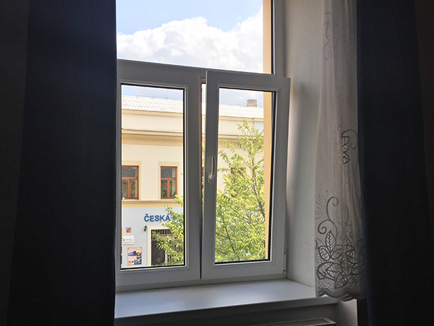 ヨーロッパの窓を表現 - こんな家が建てたい