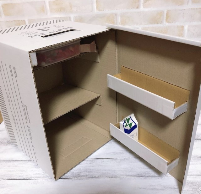 キッチンをもっとお洒落に！ DIY・冷蔵庫リメイク編 素敵なアレンジをご紹介WEBOO ウィーブー暮らしをつくる