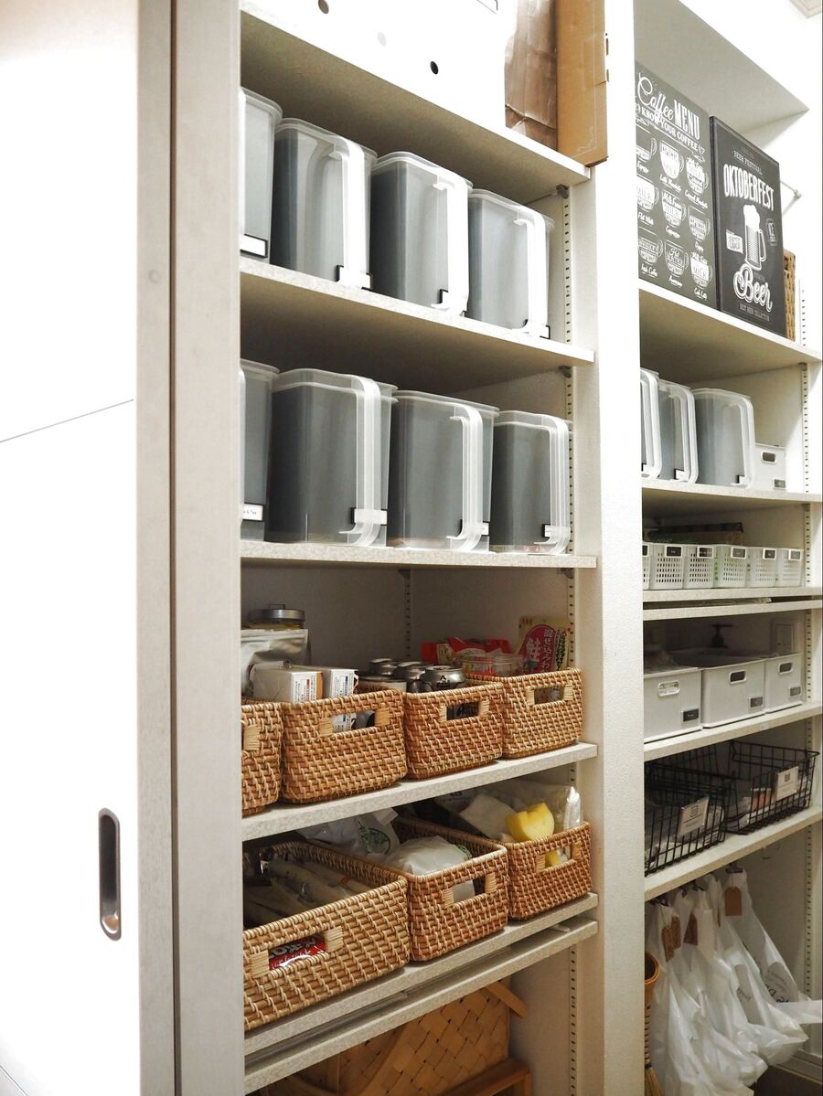 パントリーで悩み解決！お洒落で機能的な食料品の備蓄方法COVEARTH MAGAZINE