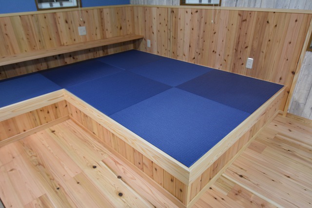 川崎市高津区ワンストップリノベーション現場レポ② 無垢杉フローリングと小上がりのある癒し空間＊完工編ユメノヒマガジン